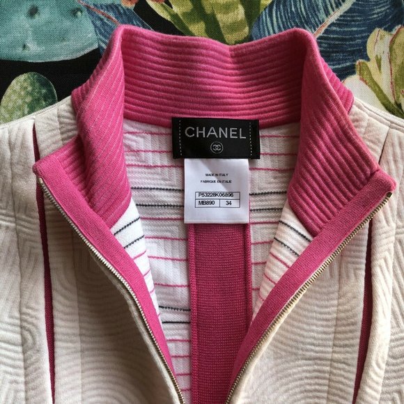 Chanel Paris Seoul Jacket White Pink Pastel Luxury - Picture 4 of 10